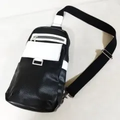 極美品　カステルバジャック ボディバッグ　ラグー　ワンショルダーバッグ　黒