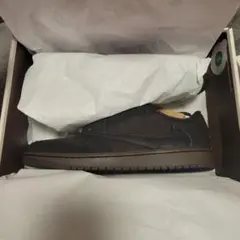 Travis Scott × Nike Air Jordan 1 Low