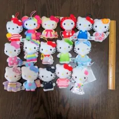 ハッピーセット　ハローキティ　16体