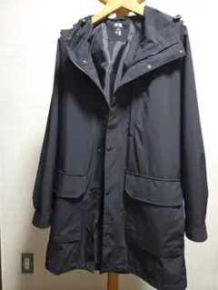 ユニクロ　ウインドプルーフフーデッドコート　ブラック　XL