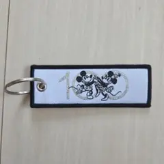 Disney 100周年ストラップ