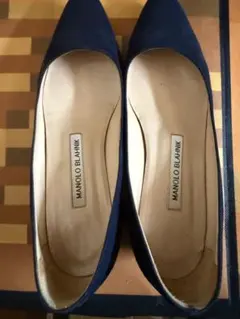 保存袋付き未使用品✨マノロブラニク　リストニー　スウェード　グレー　34 保存袋付き未使用品✨マノロブラニク リストニー スウェード グレー 34