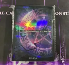 未開封　遊戯王 YCSC 上位賞 スリーブ 五稜星の呪縛 100枚 黄 スリーブ『五稜星の呪縛(紫/日本)』100枚入り【-】{-}《スリーブ》