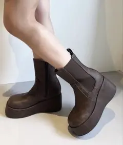 【マイナス3キロ見え】サイドゴアボリュームソールショートブーツ ブラウン