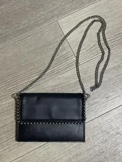 ZARA チェーンショルダーバックのサムネイル