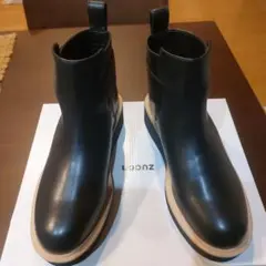 zucca ブラック バックル付きショートブーツのサムネイル