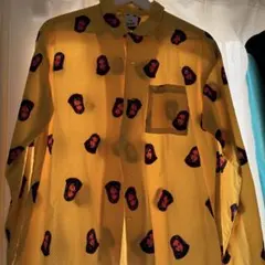 イエローフェイスプリント長袖ブラウス