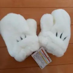 【新品】キッズ　ミッキー　手袋　ディズニーリゾート　ミトン