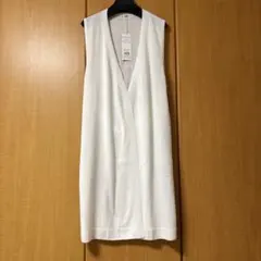 【新品、タグ付】エヴェックスバイクリツィア　ジレ　ホワイト　44 ラージ