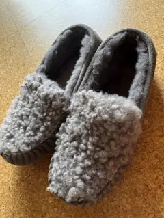 emu 24 モカシン　グレー　未使用