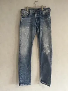 DIESEL ダメージ加工ブルーデニム