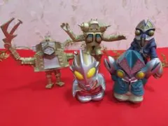 2体セット】ウルトラ怪獣 ソフビ ブラックキング メルバ まとめ - メルカリ