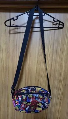 Item thumbnail for item ae5d3da8-84c9-4ffb-b670-9faa59d8a2ea