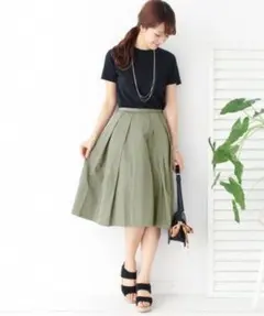 アーバンリサーチ　ドアーズ　ツイルタックスカート