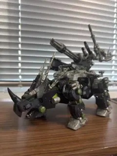コトブキヤ HMM ゾイド ダークホーン 組立済み　ジャンク品