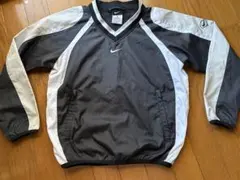 130NIKE ウィンドブレーカー