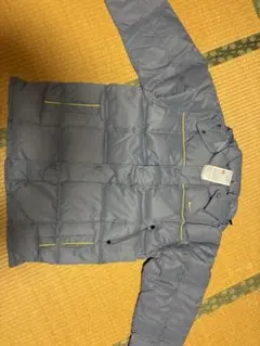 Nike グレー ダウンジャケット