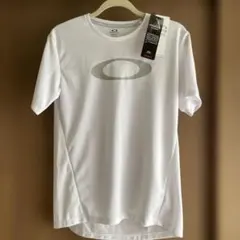 Oakley HYDROLUX ホワイトTシャツ 半袖のサムネイル