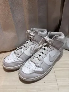 NIKE ホワイト スニーカー