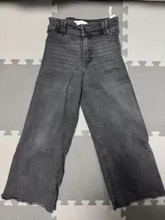 ZARA グレー ブーツカットデニム 8号