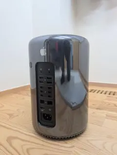 Apple Mac Pro 2013 今日まで3万明日から3.5万にします Apple Mac Pro 2013 今日まで3万明日から3.5万にします - メルカリ