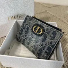 Christian Dior ディオール 30 Montaigne Dahlia