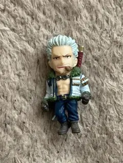 スモーカー　ワンピース フィギュア　食玩　アニメ