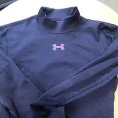 Under Armour MD ハイネックトップス