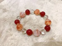 存在感あるオーロラクォーツ14ミリ入りブレスレット