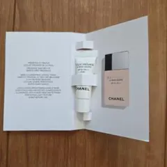 CHANEL エクラ ルミエール ラ バーズ レジェール サンプル
