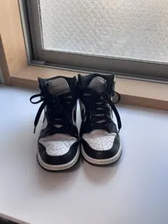 Nike スニーカー ダンク ハイ パンダ ブラック/ホワイト