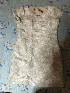 新品★CECIL McBEE セシルマクビー Mサイズ ワンピース