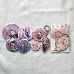 巡音ルカ缶バッジ　キーホルダー　セット