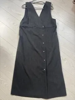 しまむら　パールボタン　グレージャンパースカート