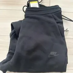 【新品タグ付き】ナイキ テックフリース パンツ ブラック S