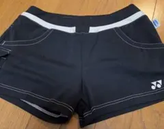 ヨネックス ブラックショートパンツ
