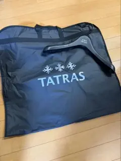 新品✴︎タトラス　TATRAS ガーメントケース2枚　ショップバッグ大小 新品 タトラス ガーメントバック 2枚セットコートカバー ジャケット