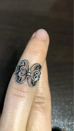 蝶の形状 シルバーリング，ピアス、パールネックレスセット