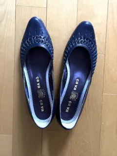 cava cava サヴァサヴァ　サマーローヒールパンプス　箱付き　ネイビーのサムネイル