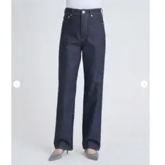 ✨️極美品 現行モデル✨️ YANUK LEA ボーイズストレート VGY 23