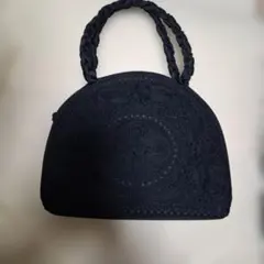コード刺繍　ブラックフォーマルバッグ
