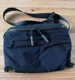 THE NORTH FACE ブラックショルダーバッグ