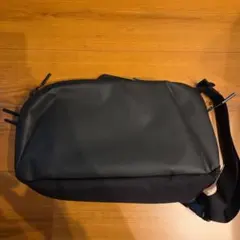 テックショルダーバッグ