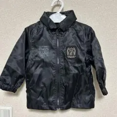 ブラックフード付きジャケット