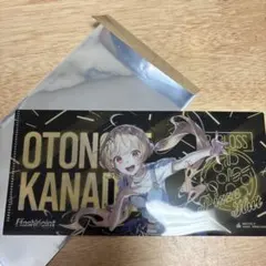 ピザハット×『ReGLOSS』コラボ　クリアファイル