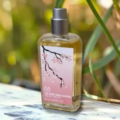 ザ・ボディショップ　サクラ オードトワレ　50ml 廃盤のサムネイル