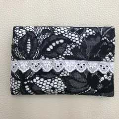 黒レースデザインのポケットティッシュ入れ