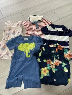 ベビー　半袖ロンパース・カバーオール　６０センチ、７０センチ　５点セット