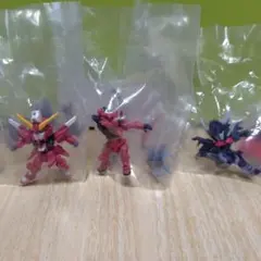 ガンダム　カプセルインデックス　 （ジャスティス、赤いガンダム、ブラックナイト