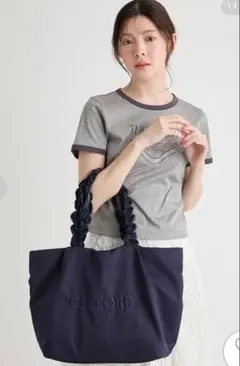 新品　2026SS CELFORD セルフォード　フリルラメ刺繍トートバッグのサムネイル
